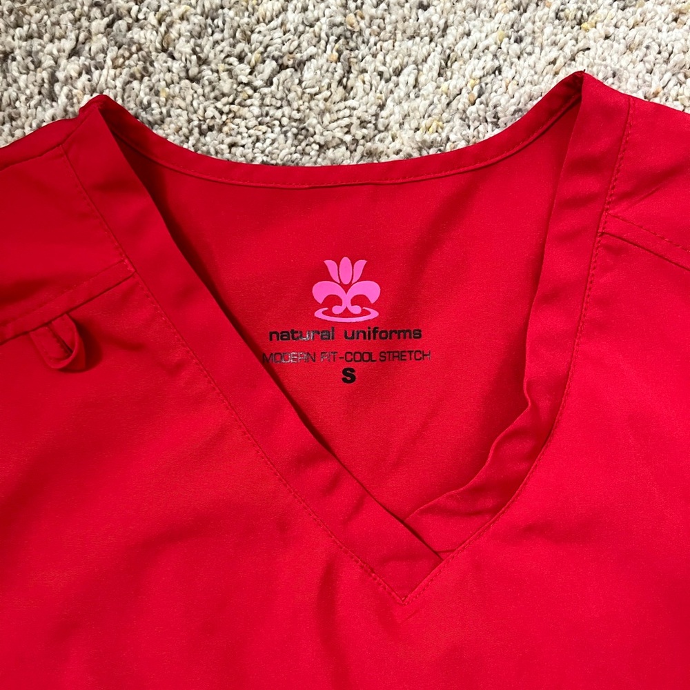 Red Scrub Set - Picture 2 of 2